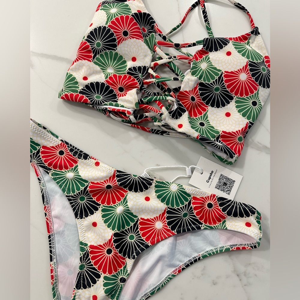 New Sunflower Bikini Bathing Suit Set Size Medium